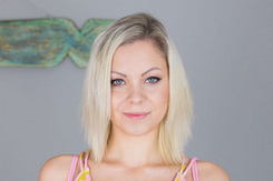 097 - Porn Newbie in VR Casting