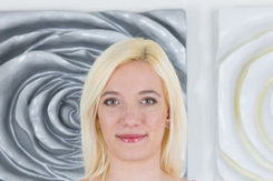 105 - New Chick in VR